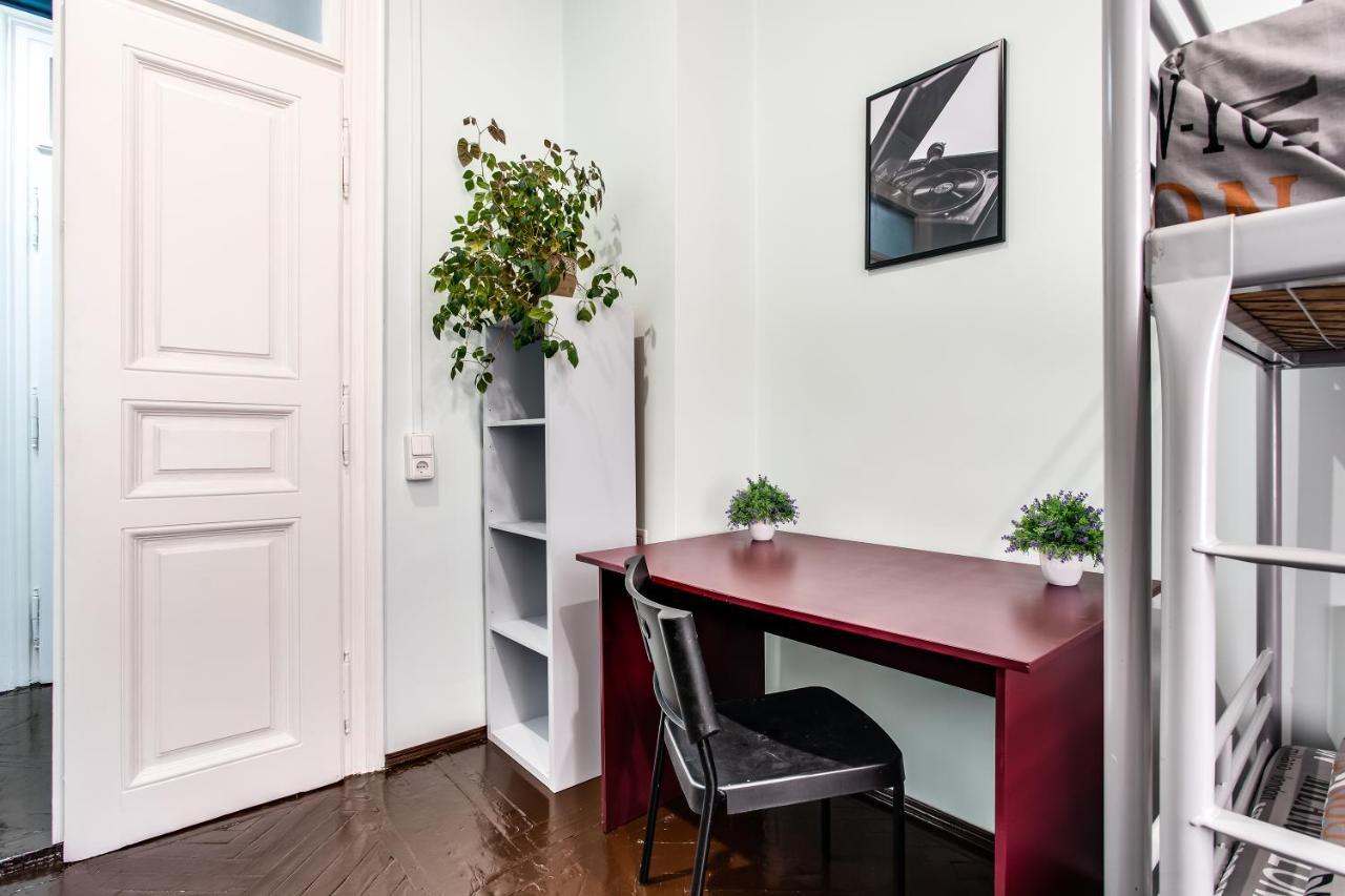 Mister Hostel Lviv Eksteriør bilde