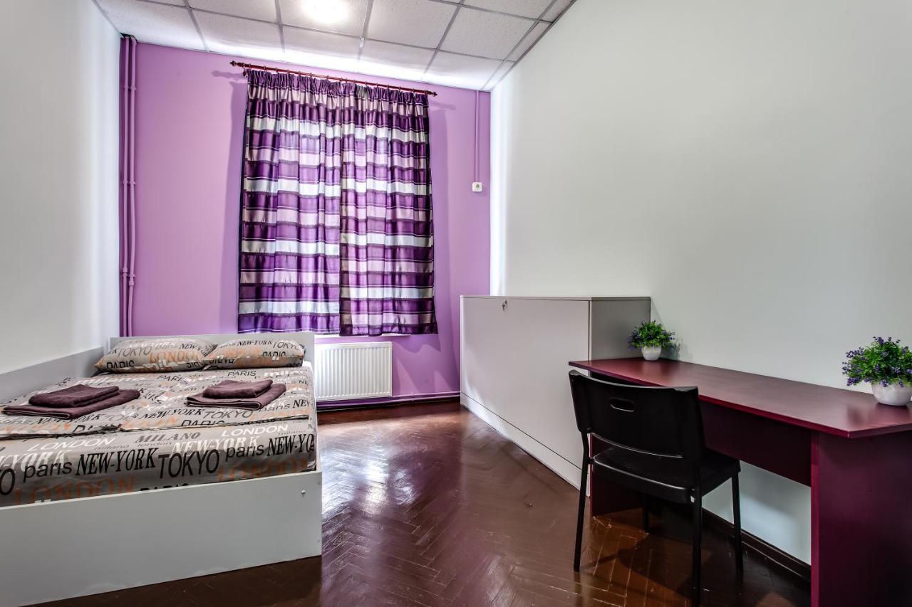 Mister Hostel Lviv Eksteriør bilde