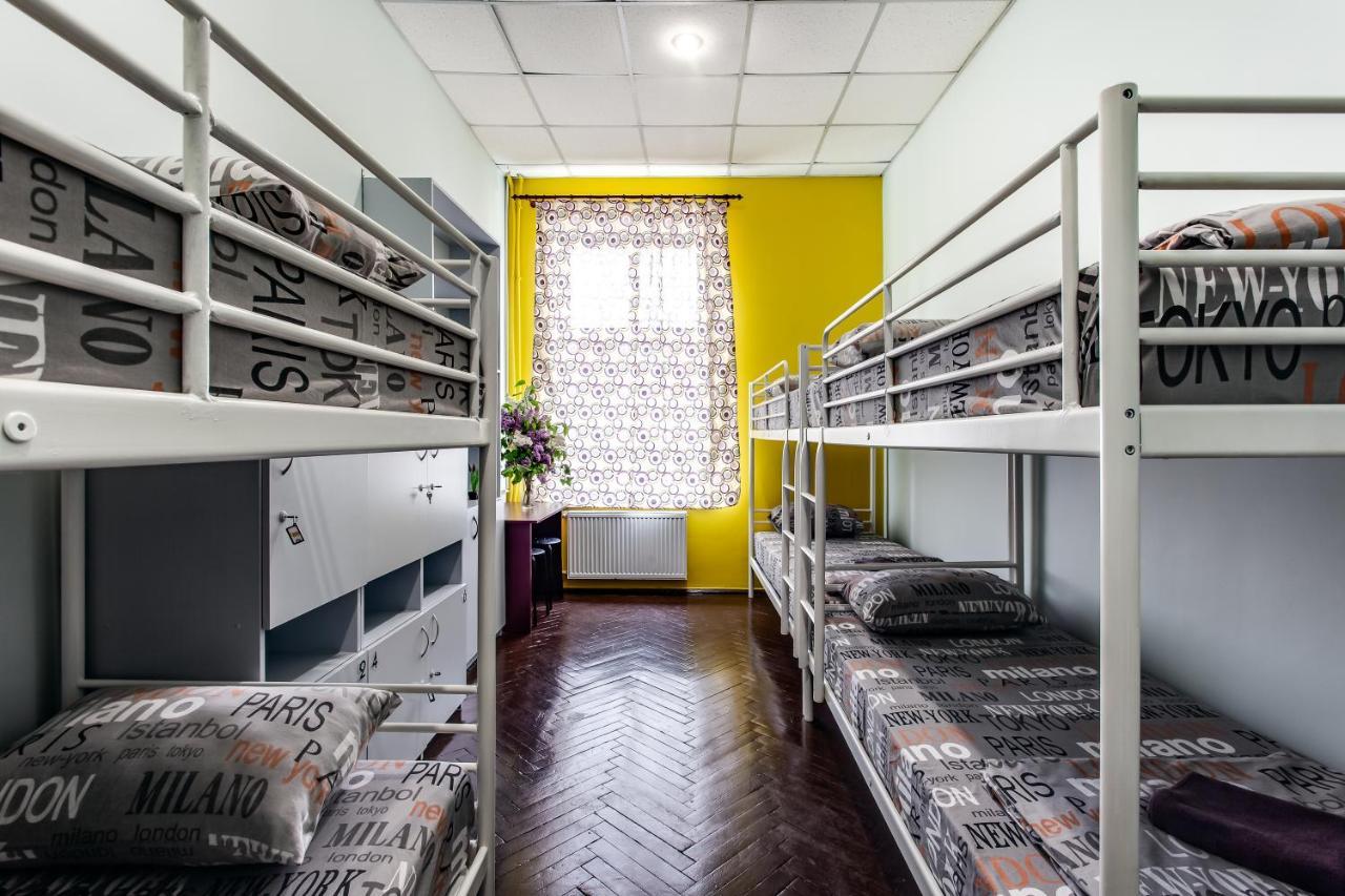 Mister Hostel Lviv Eksteriør bilde